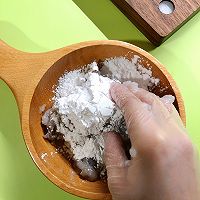 树上的荔枝虾球的做法图解7