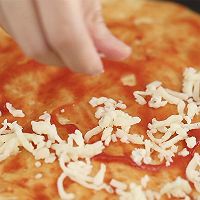 鲜虾脆底披萨的做法图解14