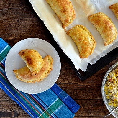 山羊奶酪墨西哥酥饺 （EMPANADAS）