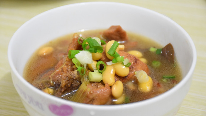 黄豆炖排骨