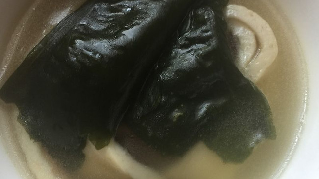海带鱼饼汤的做法