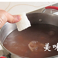 一道超级简单的食谱-----红枣薏米莲藕汤的做法图解5