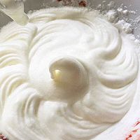 软软的酸奶蒸蛋糕的做法图解3