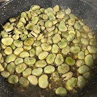 韭菜蚕豆的做法图解4