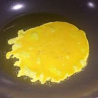蒜蓉白菜炒鸡蛋的做法图解2