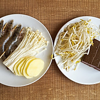 DIY简单又好吃的水煮肉片串串火锅的做法图解8