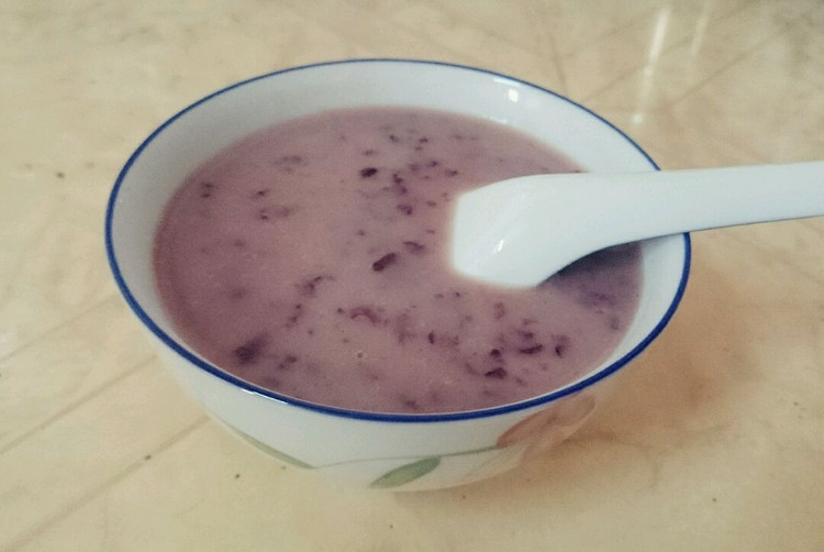 椰浆紫米粥的做法