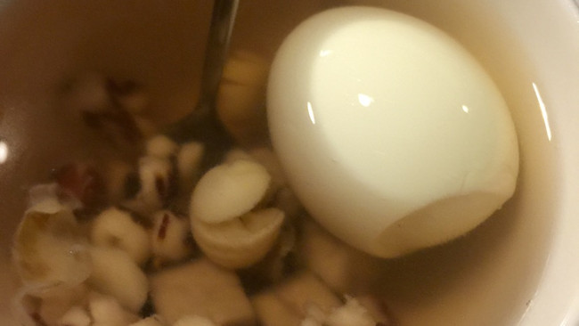 芡实莲子百合茯苓汤的做法