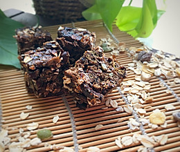 #硬核菜谱制作人#黑苦荞坚果燕麦萨其马的做法
