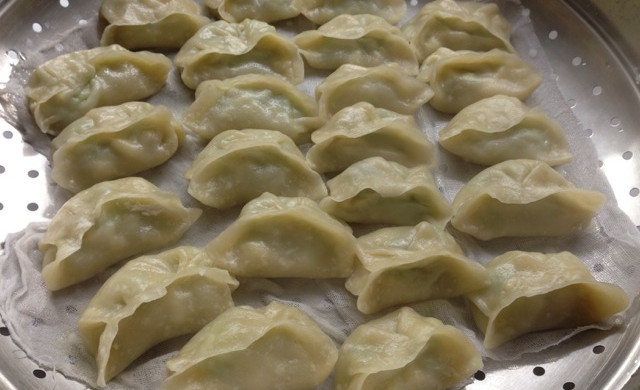 西葫芦黄瓜鸡蛋三鲜蒸饺