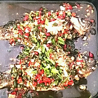 剁椒鲫鱼的做法图解3