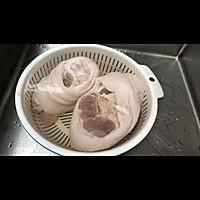红烧蹄髈（红烧肘子）的做法图解1
