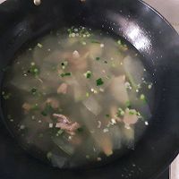 冬瓜肉片汤的做法图解3
