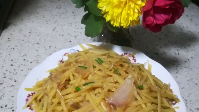 洋葱炒土豆