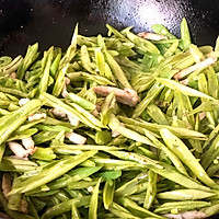 豆角焖面的做法图解4