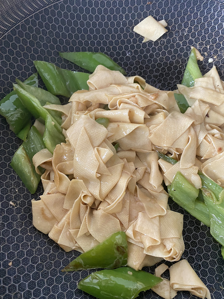 尖椒干豆腐的做法