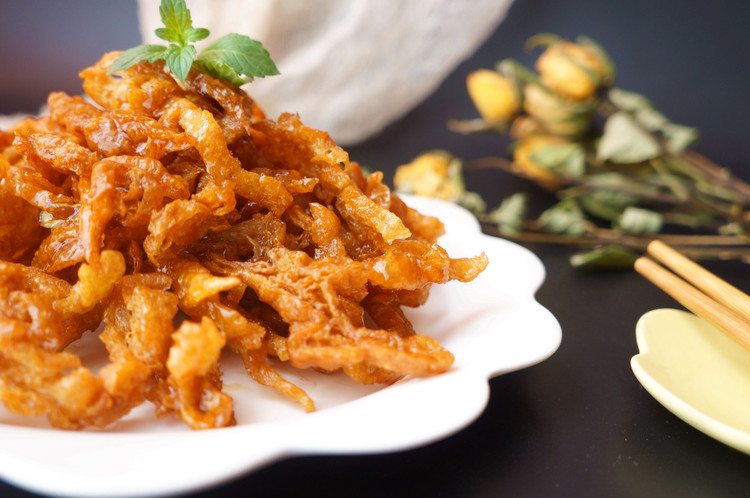 天津传统菜—糖醋面筋的做法