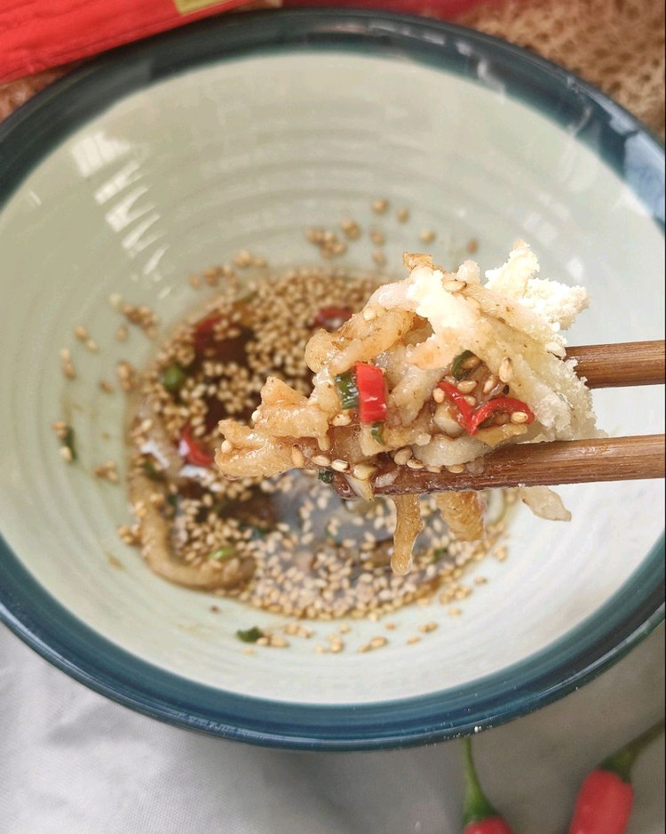 油醋汁拌洋芋擦擦的做法