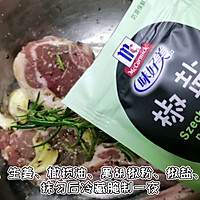 #肉食主义狂欢#椒盐羊排配薯角的做法图解1