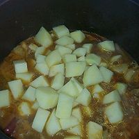 电饭煲版土豆炖牛腩的做法图解3