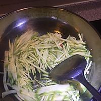 清炒西胡 2分钟出锅的做法图解4