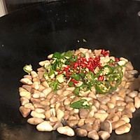 吃菱角米炒肉，再添一碗饭的做法图解8