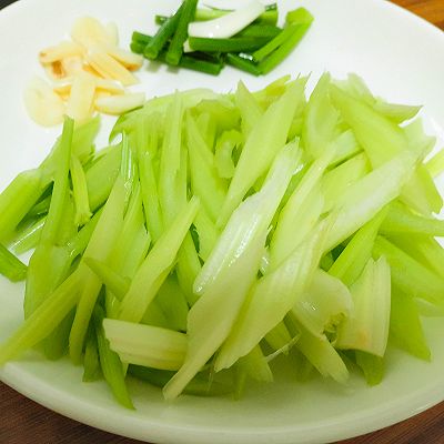 快手泡椒鸡胗的做法-菜谱-豆果美食移动版