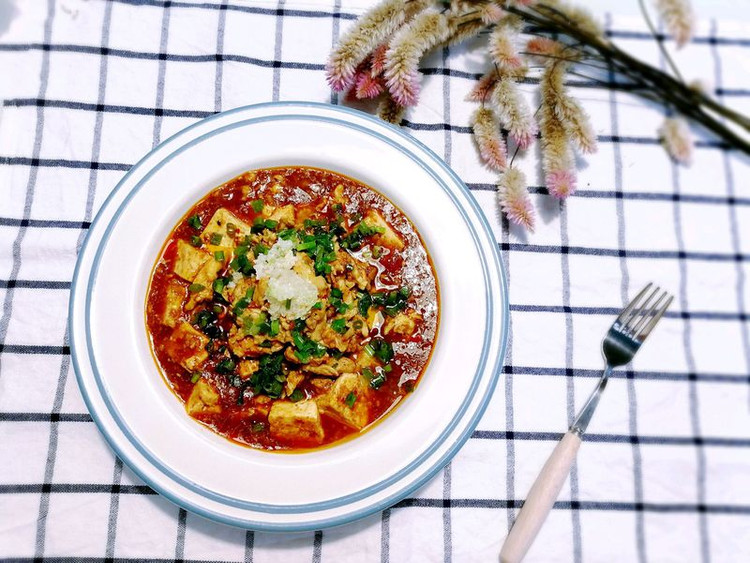 川味麻辣鸡柳烧豆腐的做法