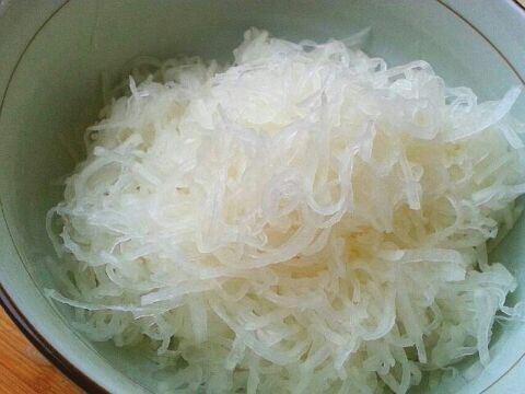 萝卜丝饼的做法图解1
