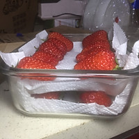 保存草莓的做法图解2