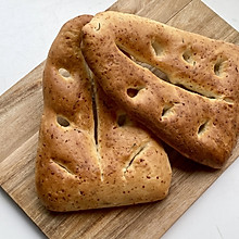 法式基础面包富加斯-Fougasse