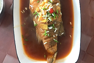 红烧鲈鱼