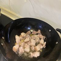 家常红烧肉的做法图解2