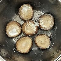 紫苏香菇鹌鹑蛋的做法图解4