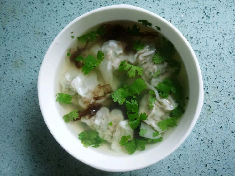 大馅馄饨的做法