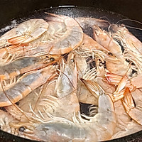 #本周热榜#凉拌藕片酸辣虾的做法图解2