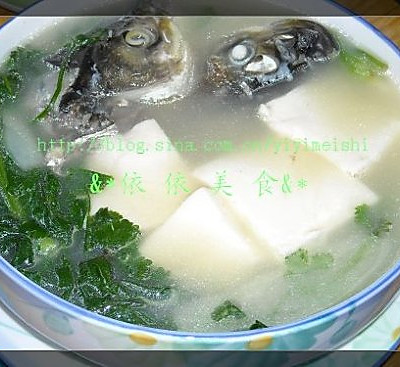鱼头豆腐香菜汤