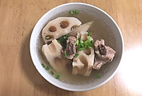莲藕排骨汤的做法