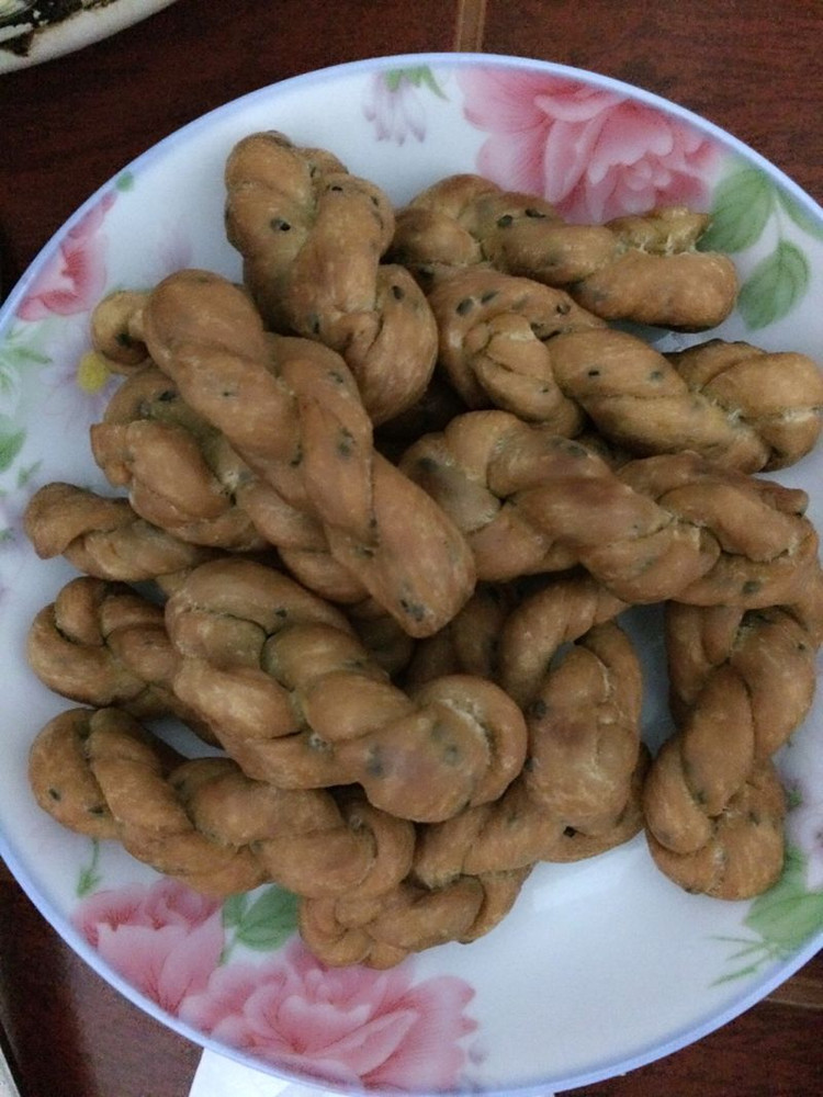 蜂蜜小麻花的做法