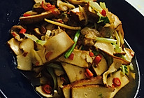 芹菜香干炒肉的做法