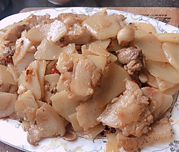 土豆片回锅肉的做法