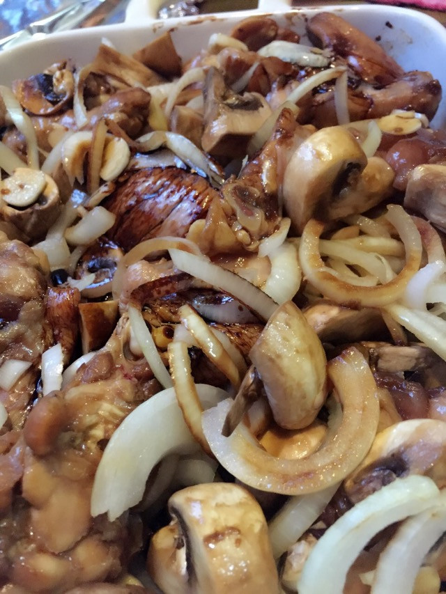 洋葱蘑菇烤鸡翅的做法