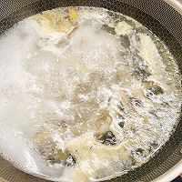 #旅行中的美味#鲜虾鸡爪煲的做法图解3