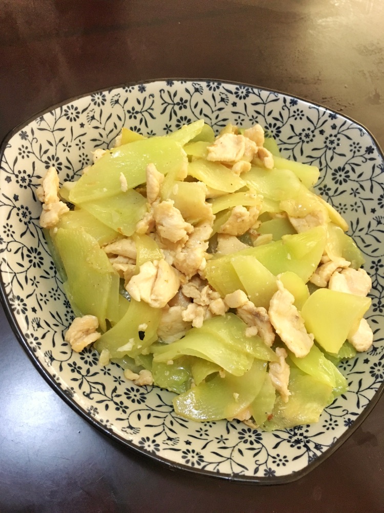 笋炒鸡肉