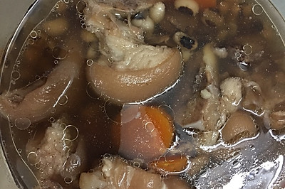 眉豆猪蹄汤