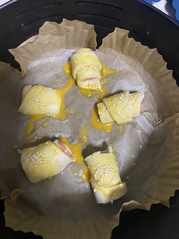 手抓饼香肠的做法