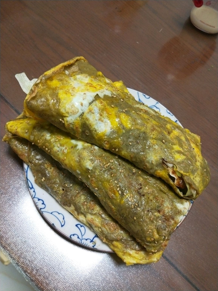 煎饼果子＋脆片的做法