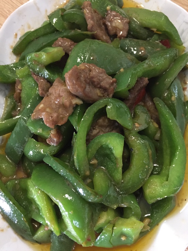 青椒炒牛肉的做法图解8