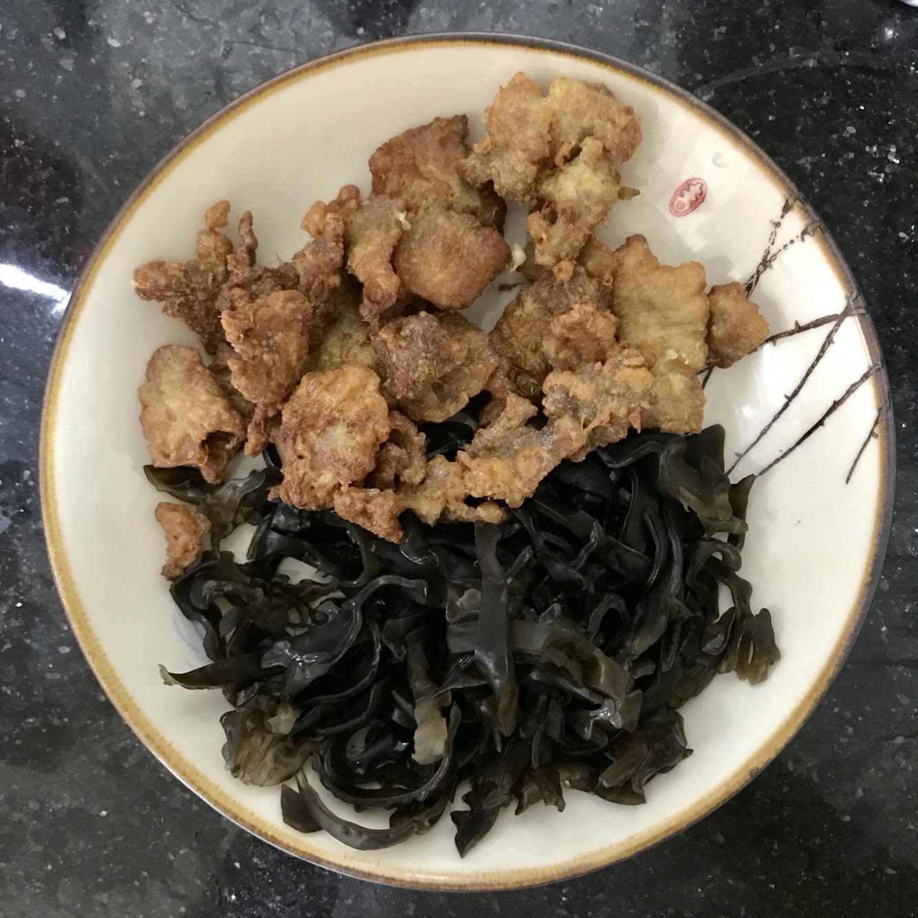 酸汤小酥肉