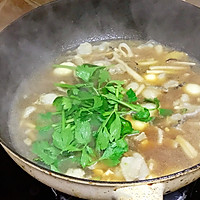 #精品菜谱挑战赛#杂菇鱼片酱汤的做法图解10